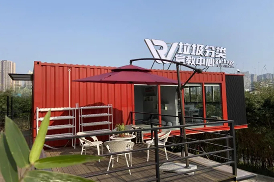 1623046428598572.jpg 640.webp.jpg